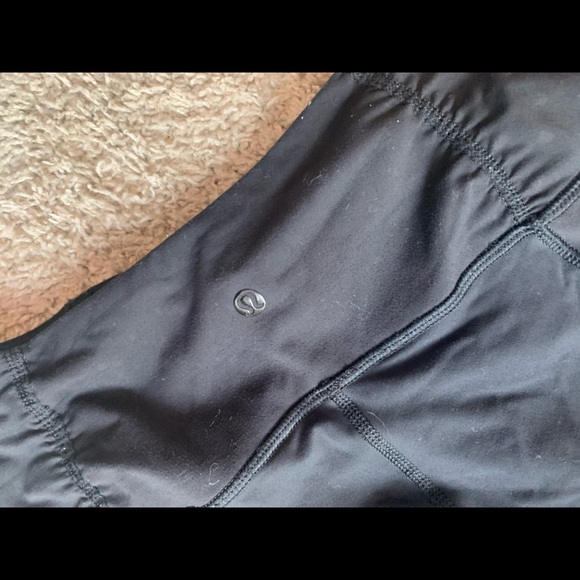 LULULEMON CAPRIS - Picture 5 of 5